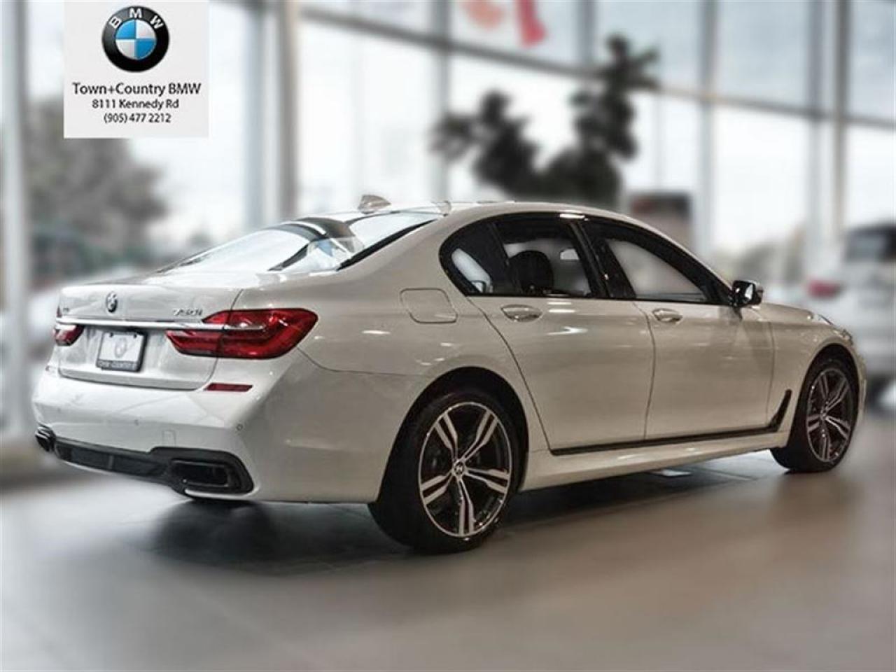 2016 BMW 750i xDrive HEA Package Photo2