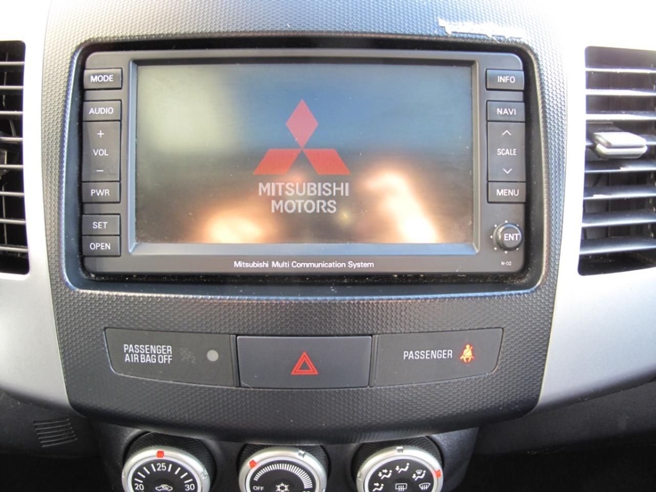 2008 Mitsubishi Outlander XLS - 7 Passenger with NAV - Photo #20