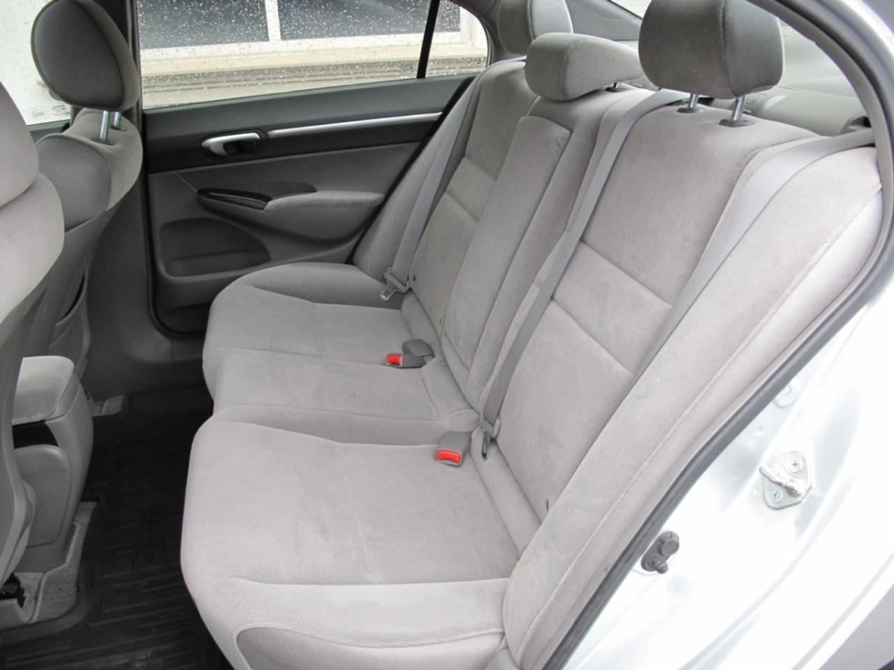 2006 Honda Civic 4x4 Touring - Photo #13