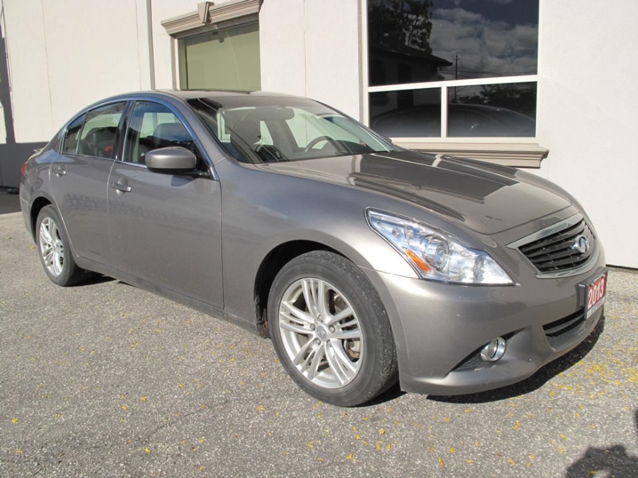 2013 Infiniti G37X  Luxury AWD Photo