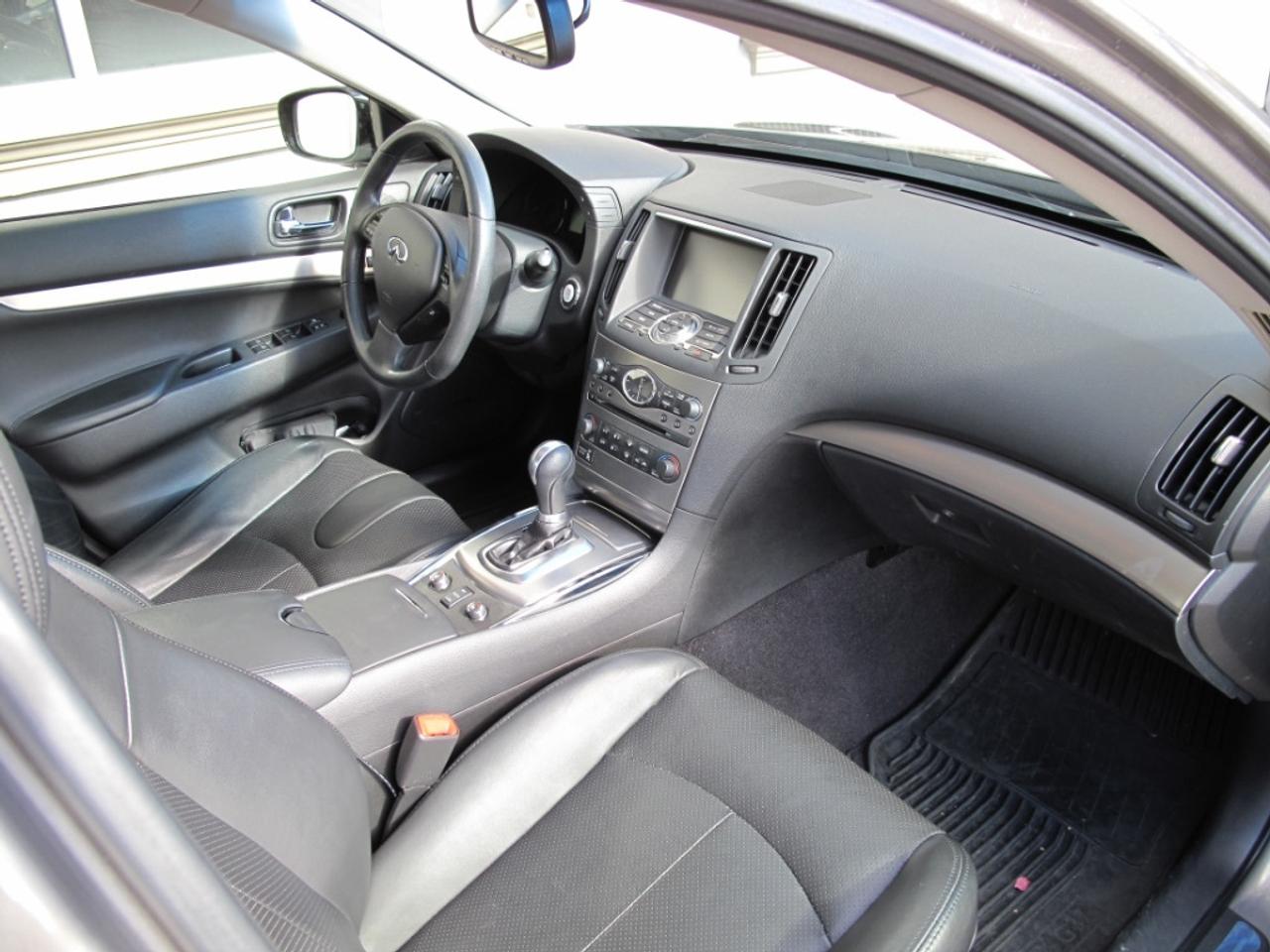 2013 Infiniti G37X  Luxury AWD - Photo #7