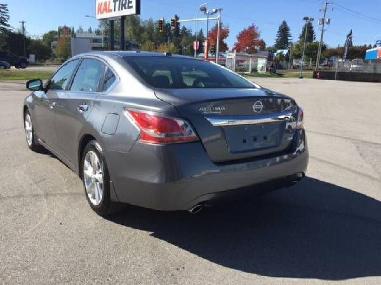 2015 Nissan Altima 2.5 SL - Photo #5