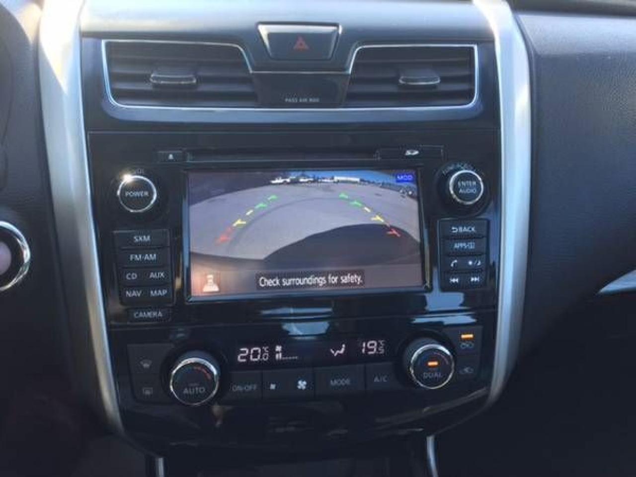 2015 Nissan Altima 2.5 SL - Photo #10