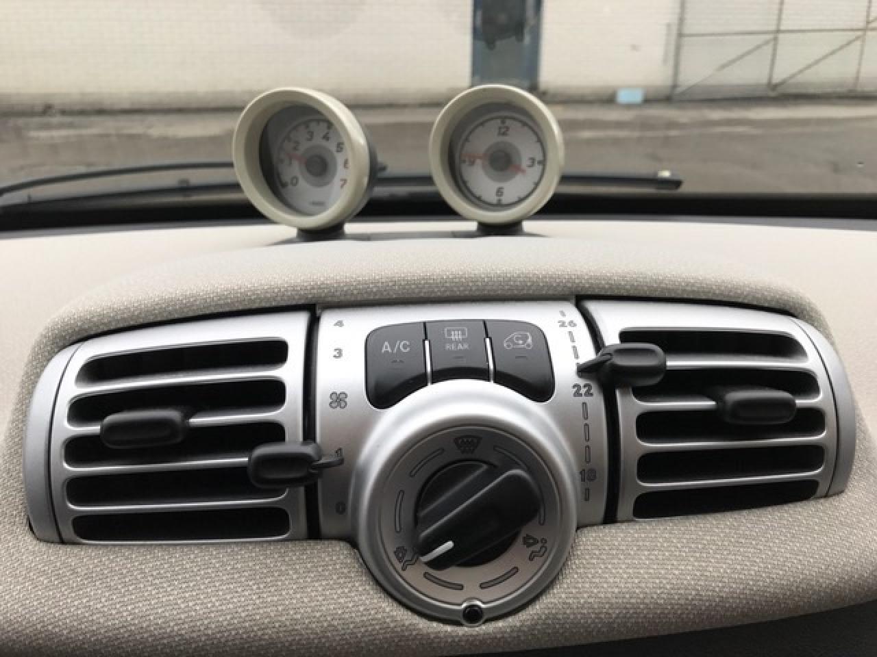2013 Mercedes-Benz Smart fortwo Passion with NAV! - Photo #4