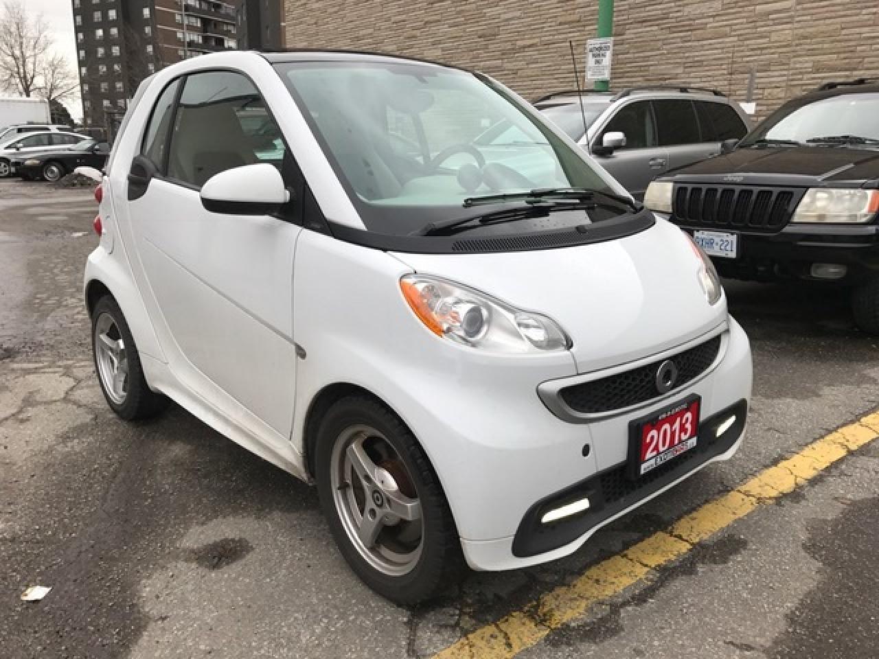 2013 Mercedes-Benz Smart fortwo Passion with NAV! - Photo #10
