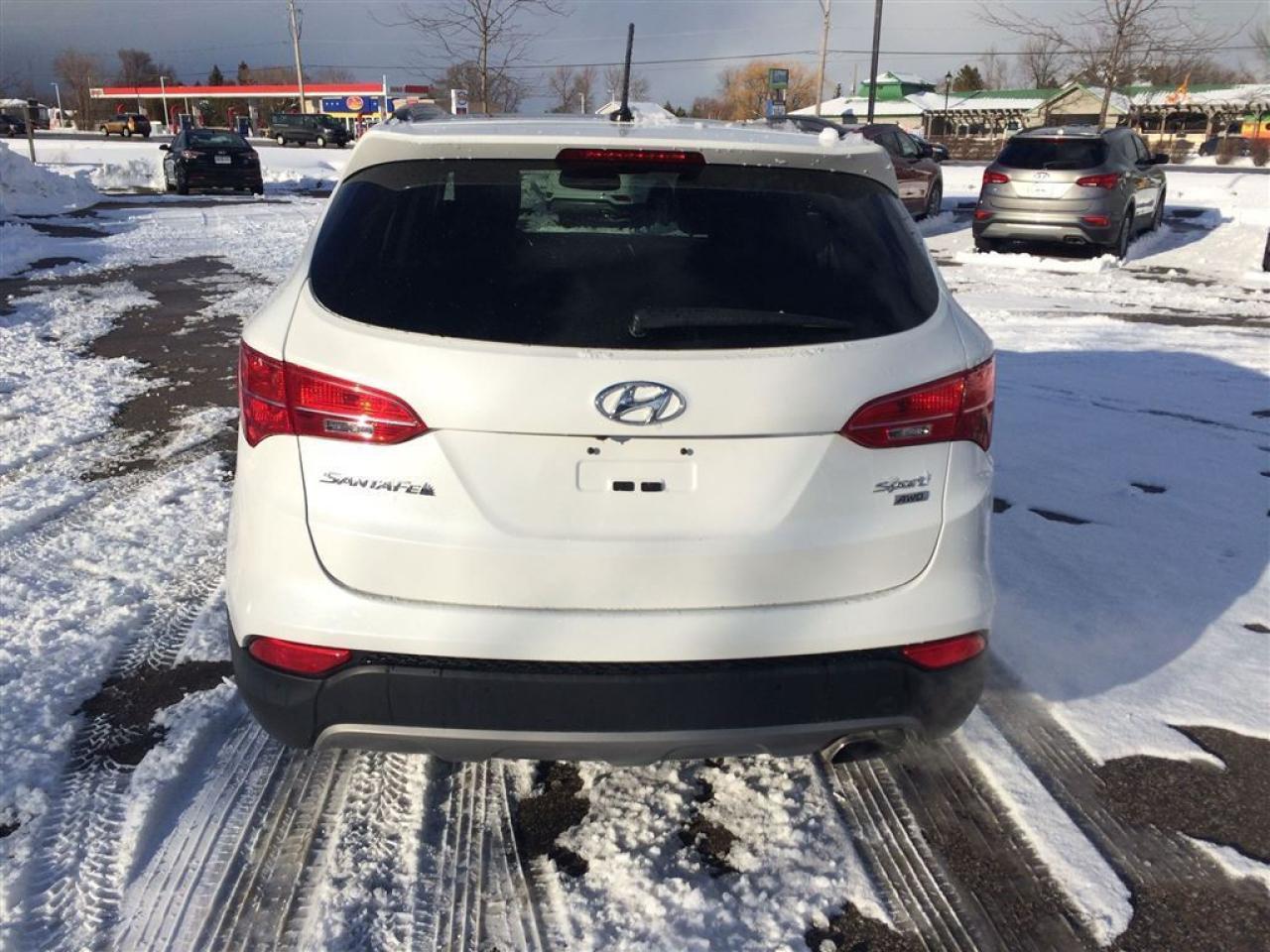 2015 Hyundai Santa Fe Luxury, Leather,Pan roof!!!! Photo