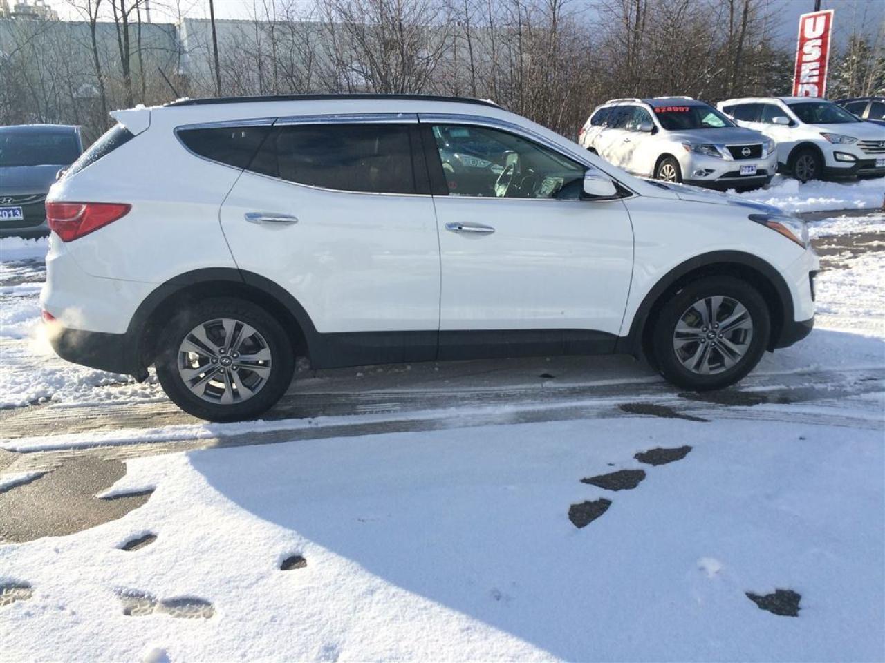 2015 Hyundai Santa Fe Luxury, Leather,Pan roof!!!! Photo