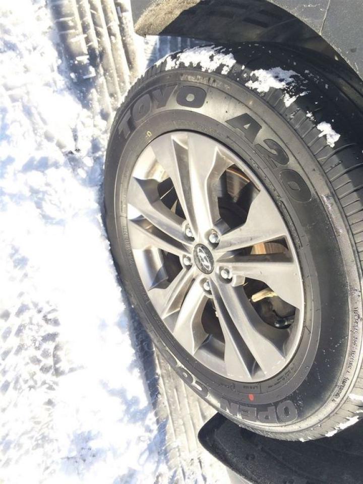 2015 Hyundai Santa Fe Luxury, Leather,Pan roof!!!! Photo