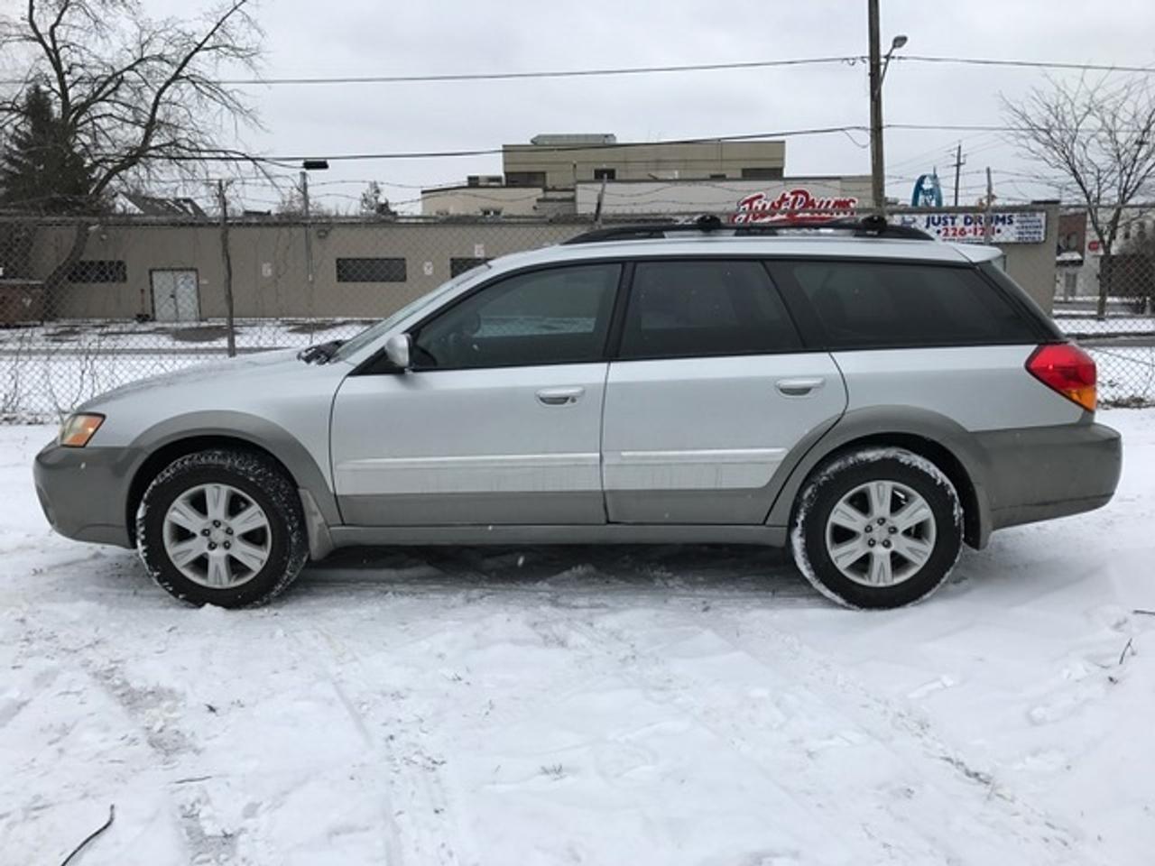 2005 Subaru Outback Leather - No Accidents