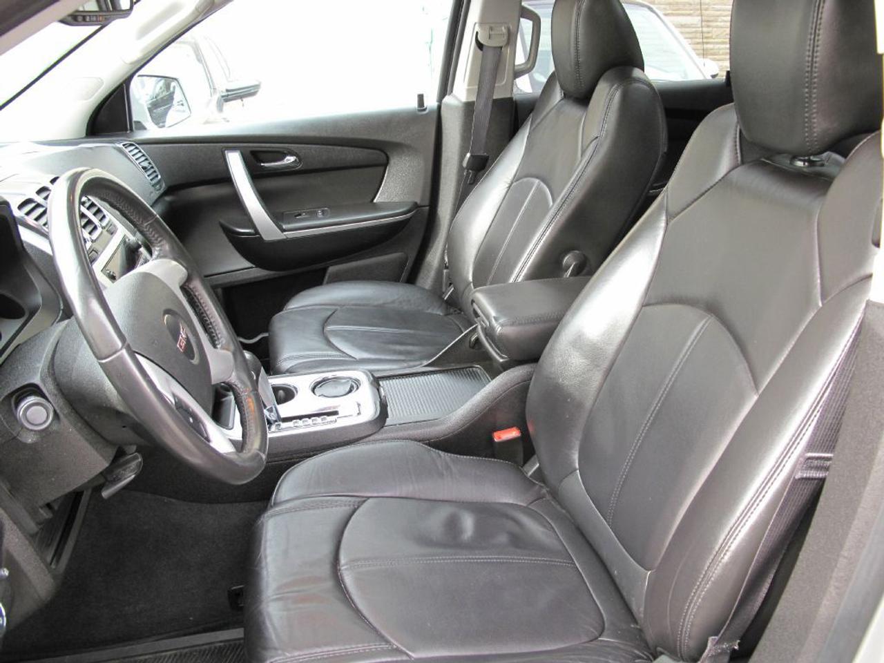 2012 GMC Acadia SLT - FWD - Leather Photo