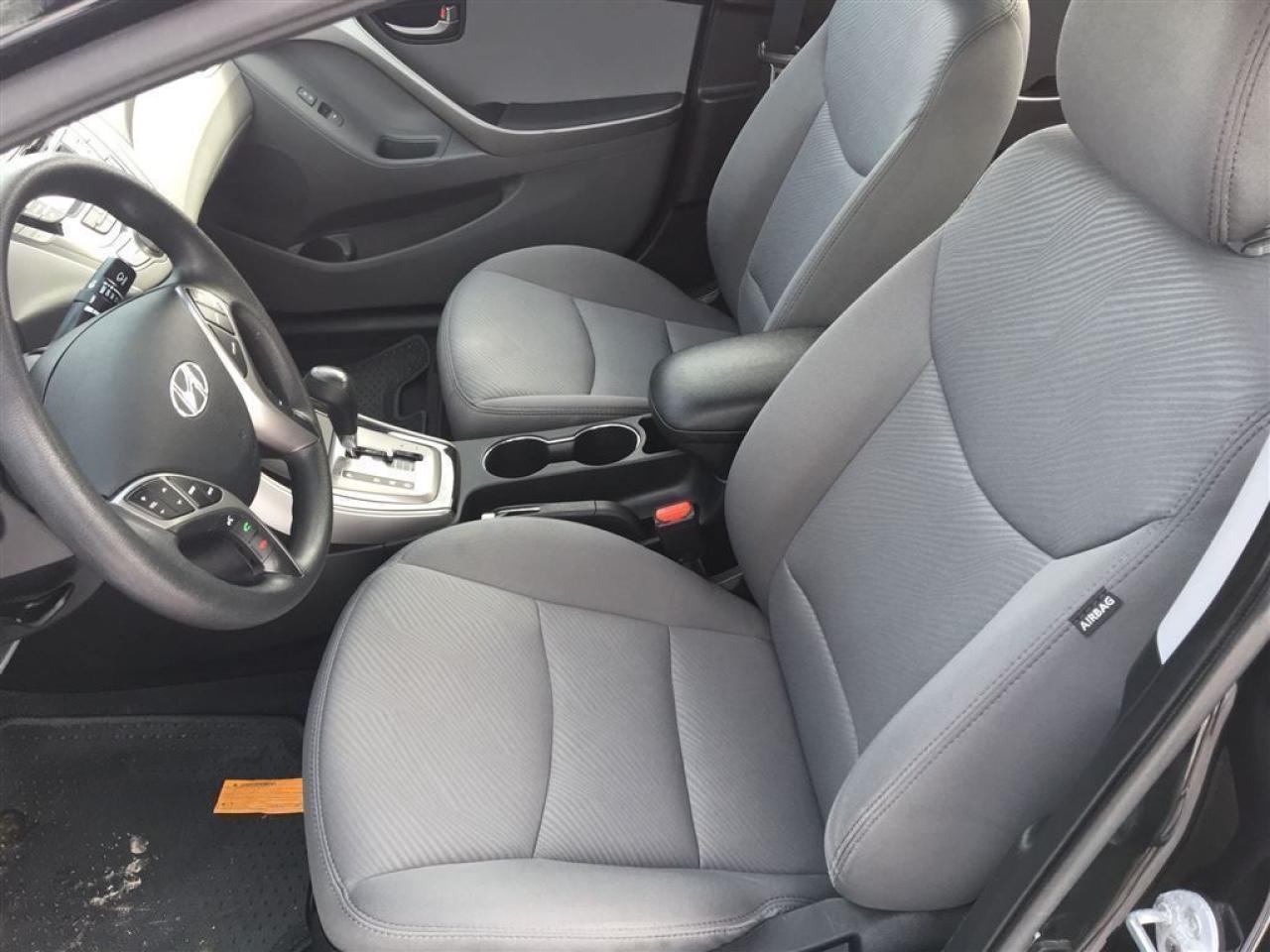 2013 Hyundai Elantra GL AUTO Photo