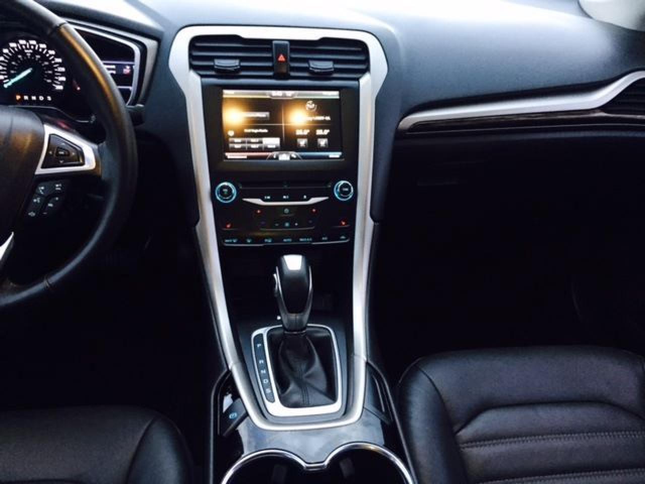 2014 Ford Fusion  - Photo #14