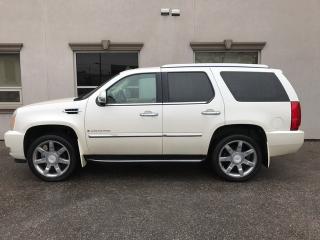 2008 Cadillac Escalade NAV - DVD- 22" RIMS -3 Yr Warranty- Carproof Clean