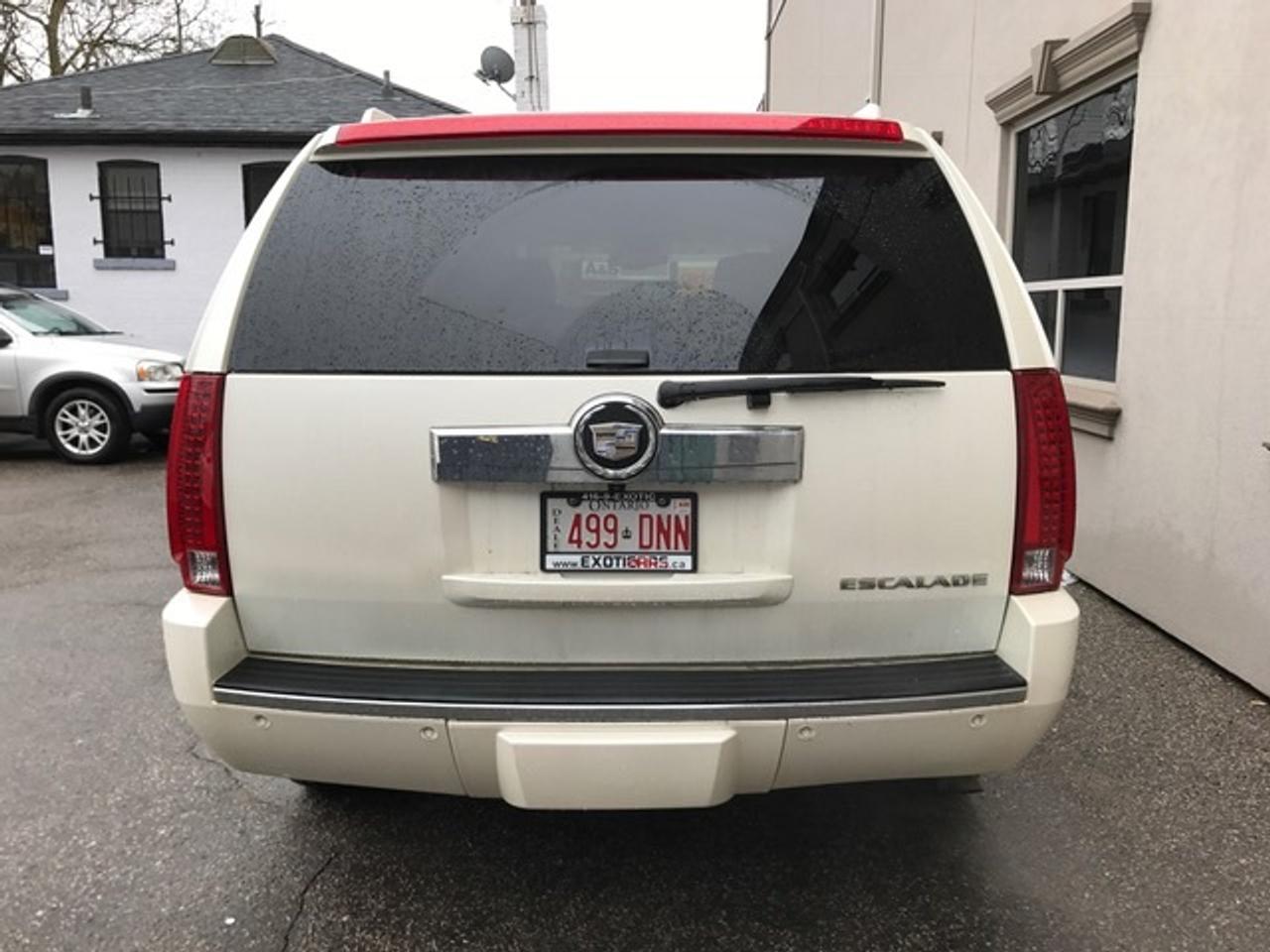 2008 Cadillac Escalade NAV - DVD- 22" RIMS -3 Yr Warranty- Carproof Clean Photo