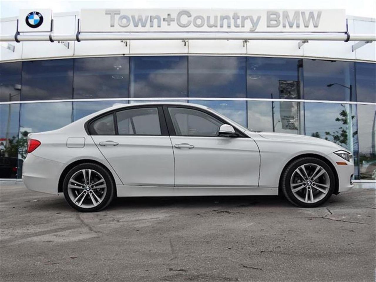2014 BMW 320i Xdrive Sedan Sport Line (3C37) 6yrs/160KM Warranty Photo2