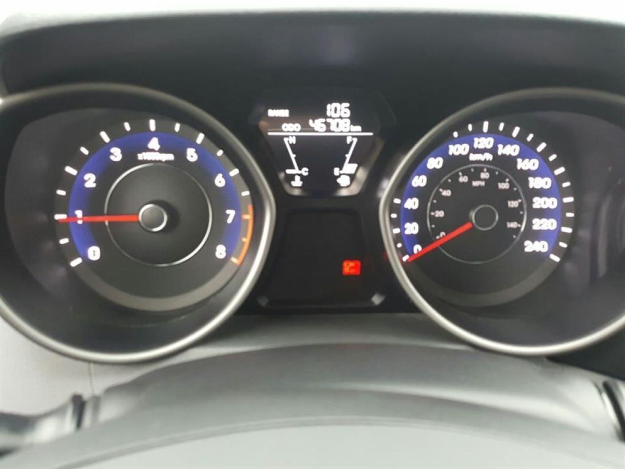 2013 Hyundai Elantra One owner, bought and serviced here, clean carproo Photo