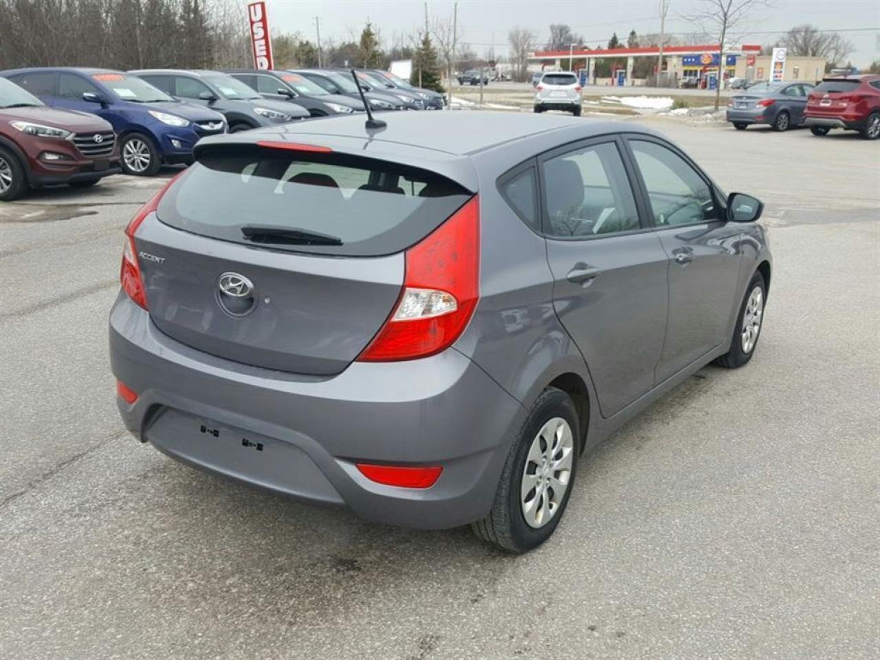 2015 Hyundai Accent GL Auto Photo