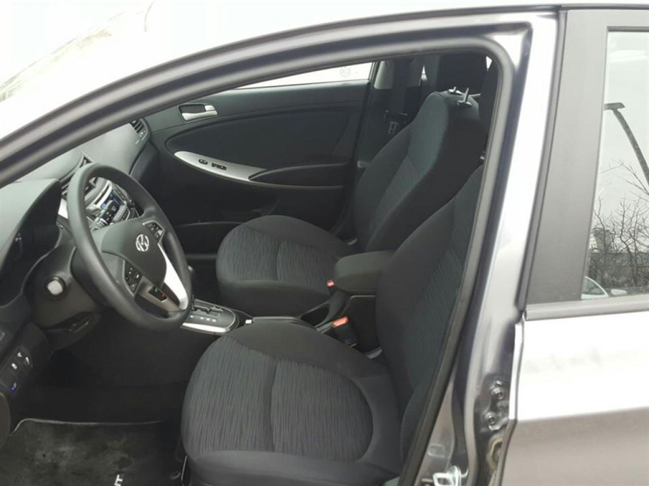 2015 Hyundai Accent GL Auto Photo