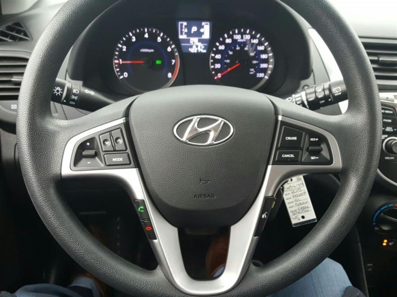 2015 Hyundai Accent GL Auto Photo