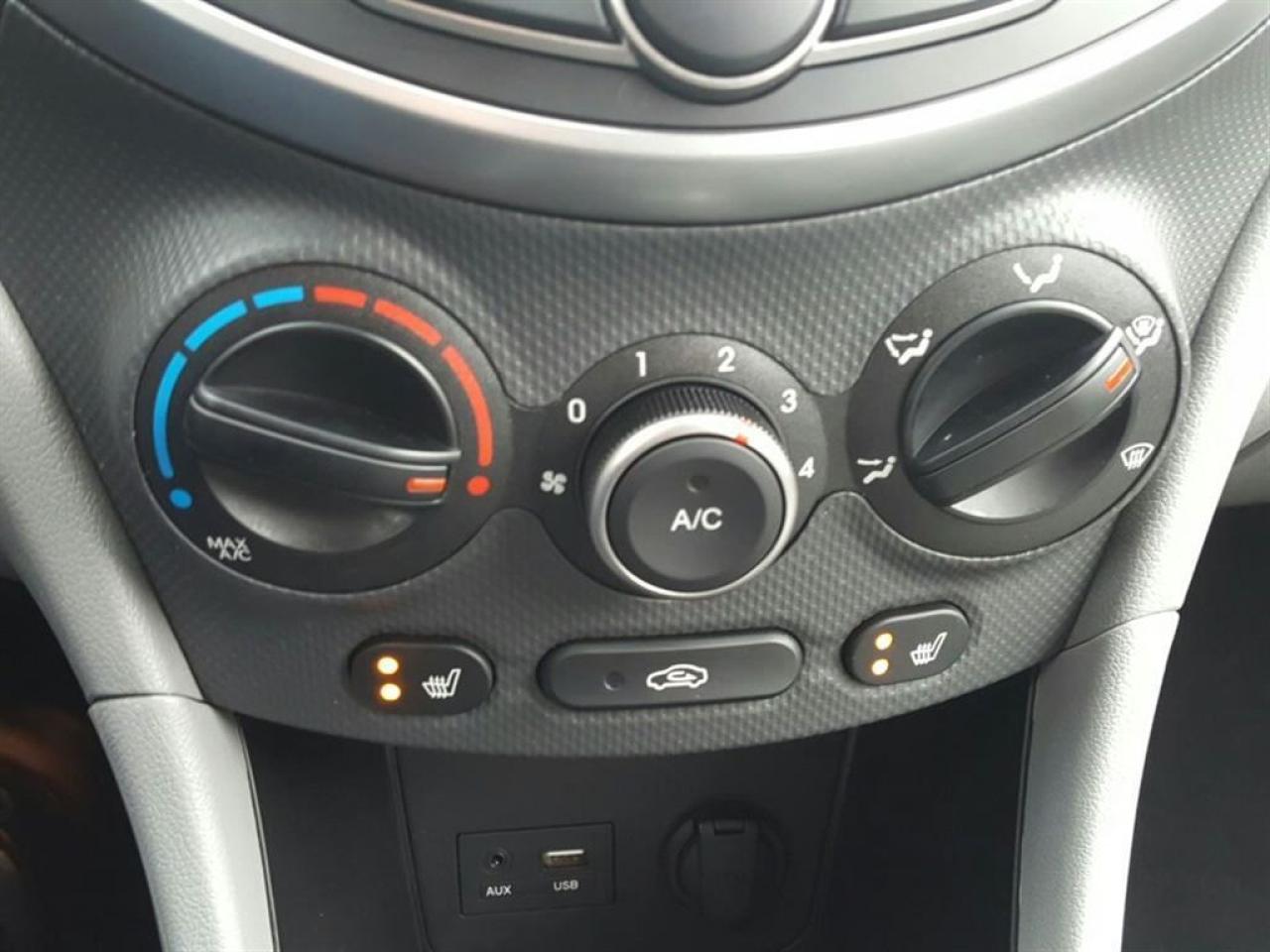 2016 Hyundai Accent GL Auto Photo