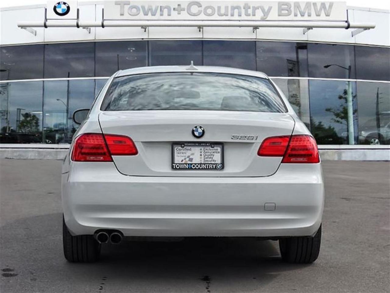 2013 BMW 328i xDrive Coupe 6Yrs/160KM Warranty Photo3