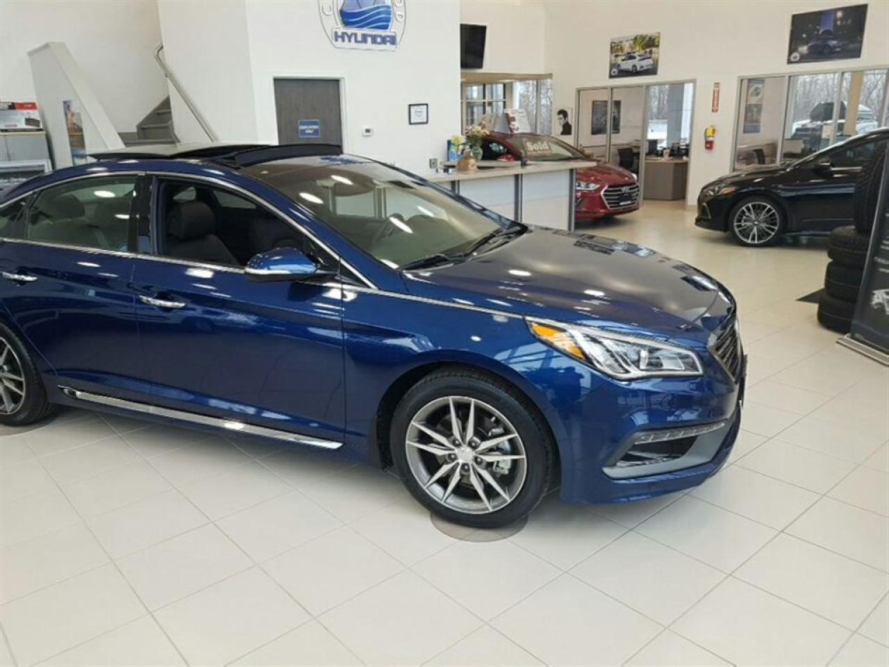 2016 Hyundai Sonata 2.0T Sport Ultimate - Photo2