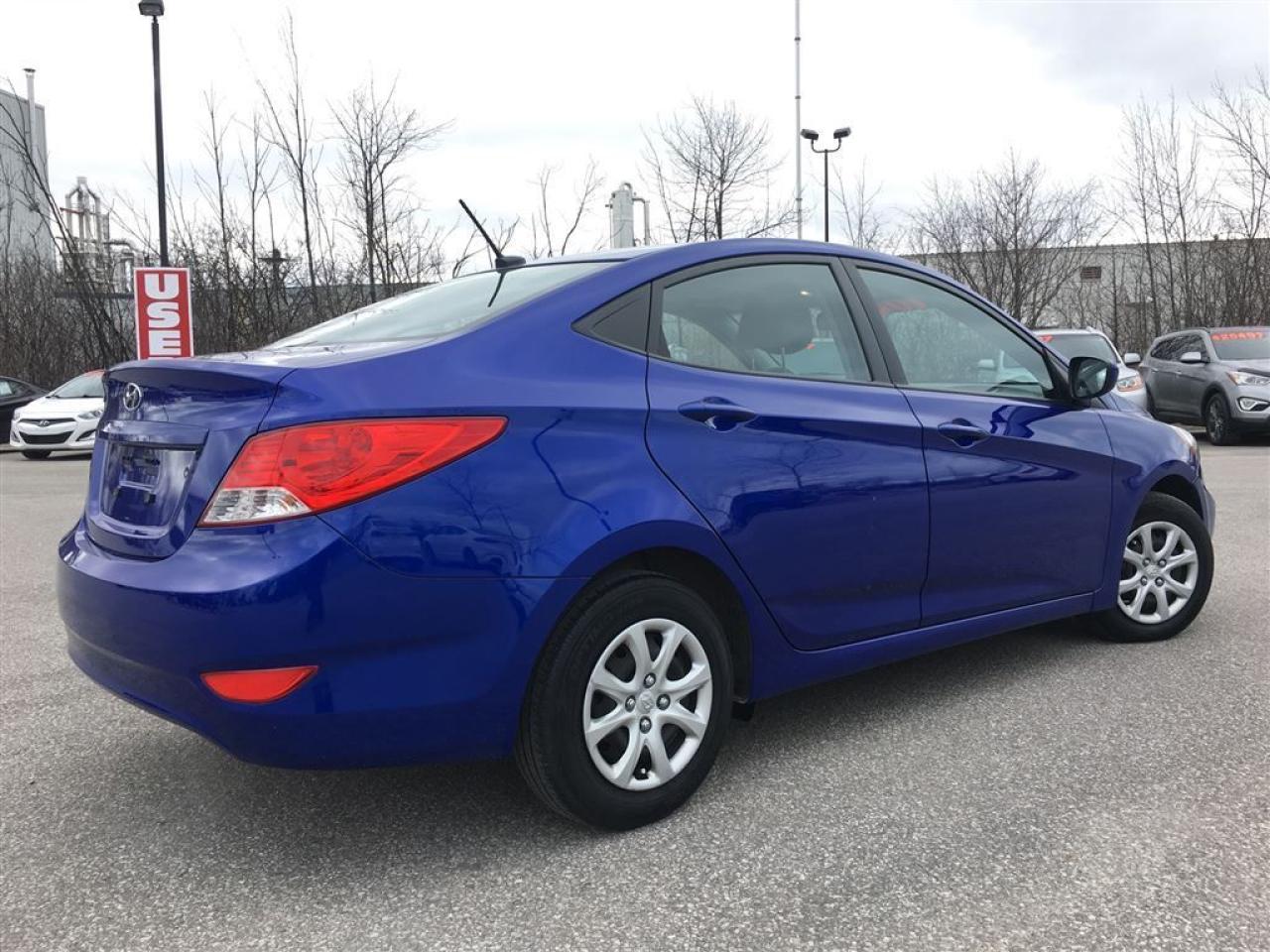 2014 Hyundai Accent GL Photo4