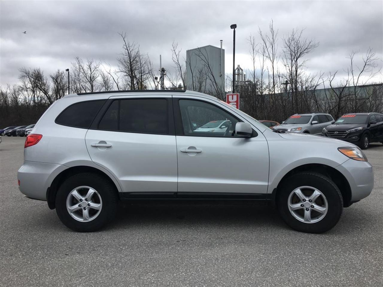 2009 Hyundai Santa Fe GLS Photo