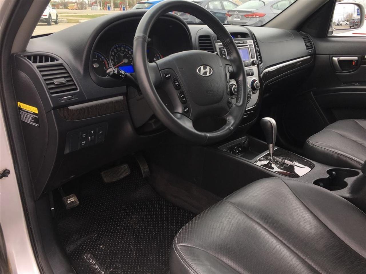 2009 Hyundai Santa Fe GLS Photo