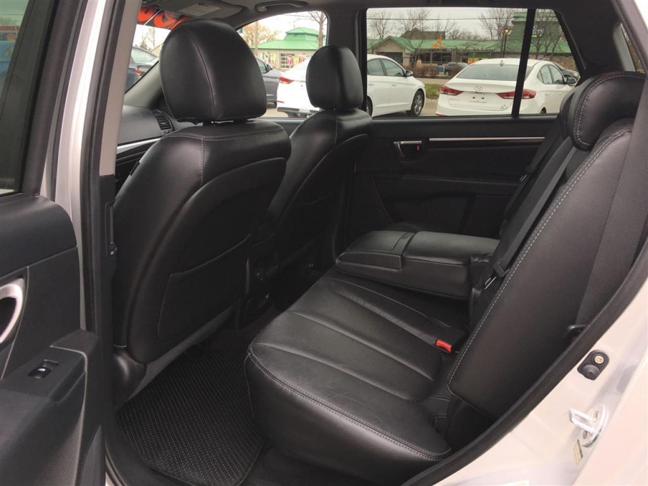 2009 Hyundai Santa Fe GLS Photo