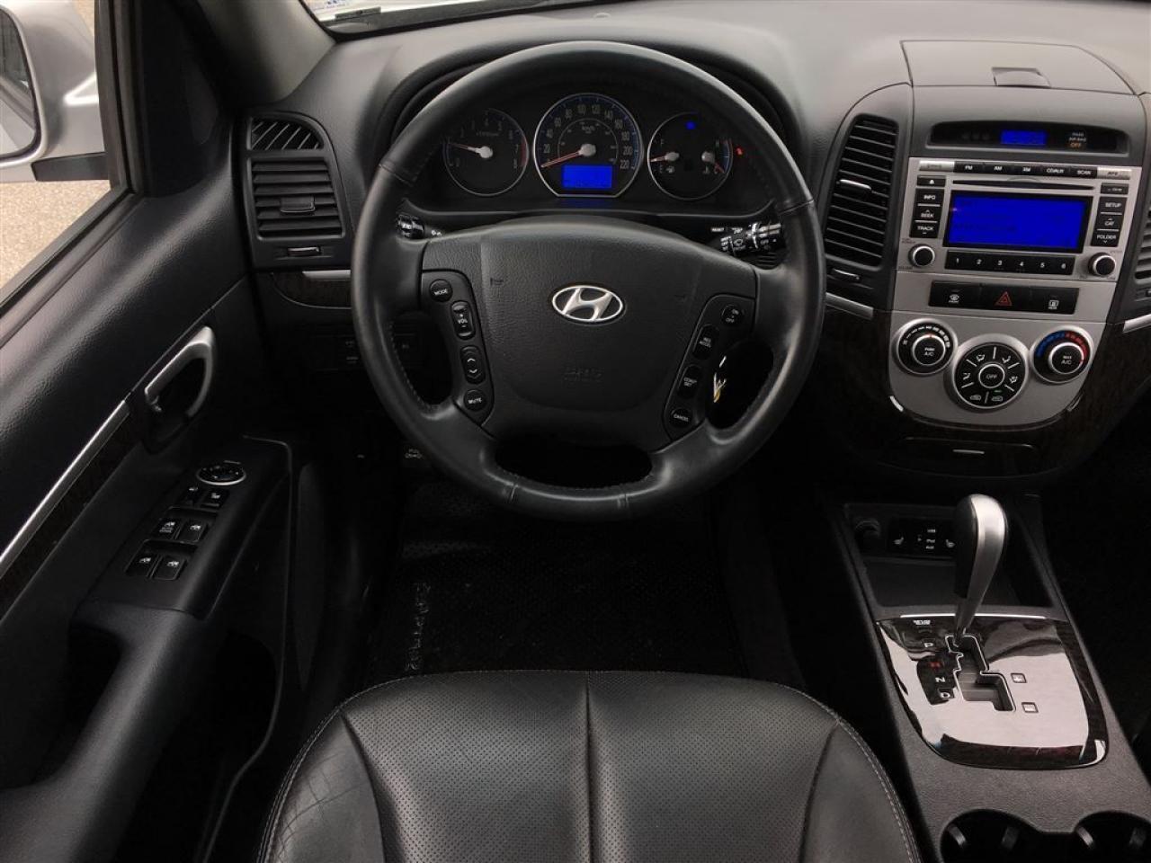 2009 Hyundai Santa Fe GLS Photo