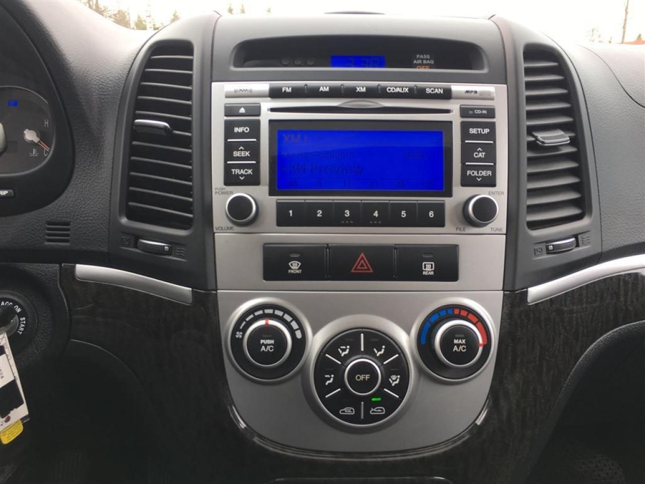 2009 Hyundai Santa Fe GLS Photo