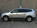 2010 Chevrolet Traverse 8 Passenger Family Hauler!