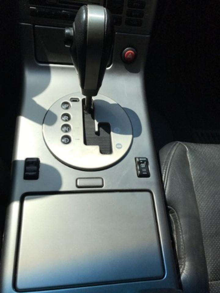 2003 Infiniti G35 Loaded! Auto, Navi, Low km's Photo