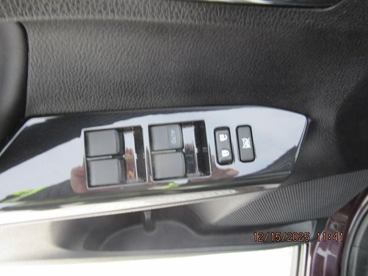 2017 Toyota RAV4 se Photo