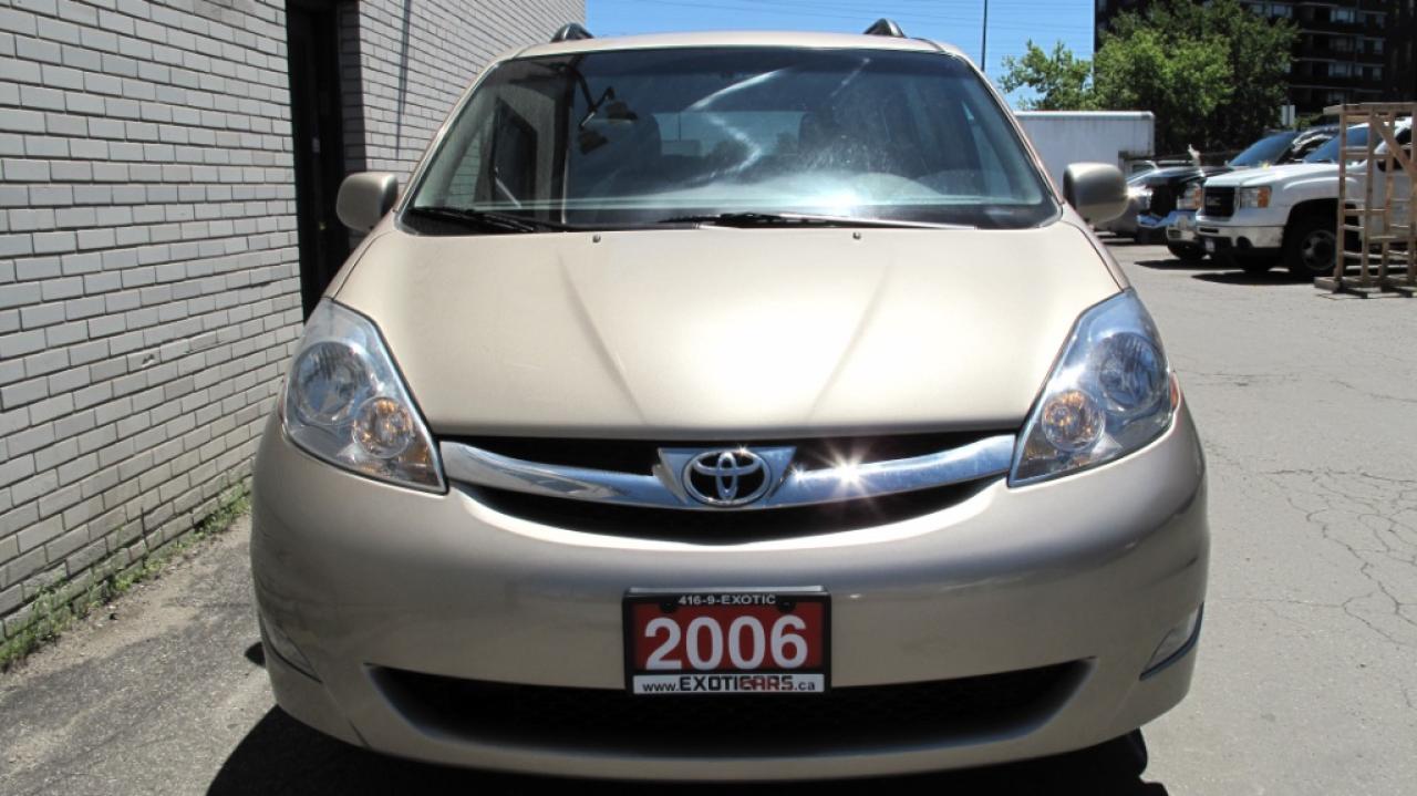 2006 Toyota Sienna XLE LTD AWD! Photo2