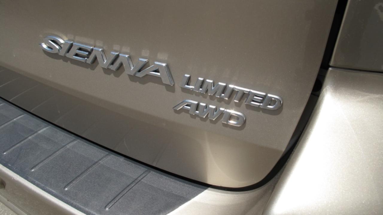 2006 Toyota Sienna XLE LTD AWD! - Photo #7