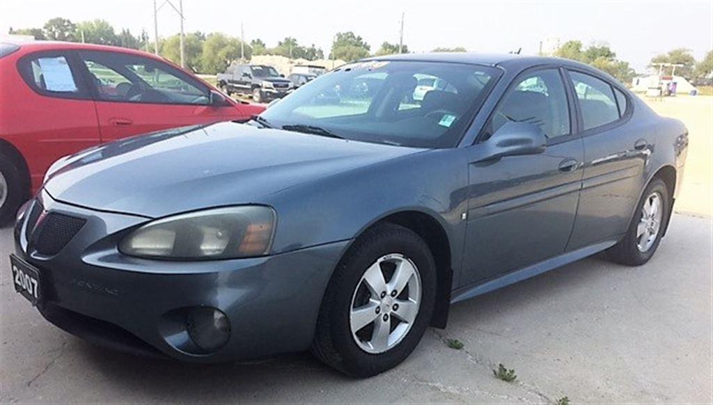 Used 2007 Pontiac Grand Prix Base for Sale in Brunkild, Manitoba