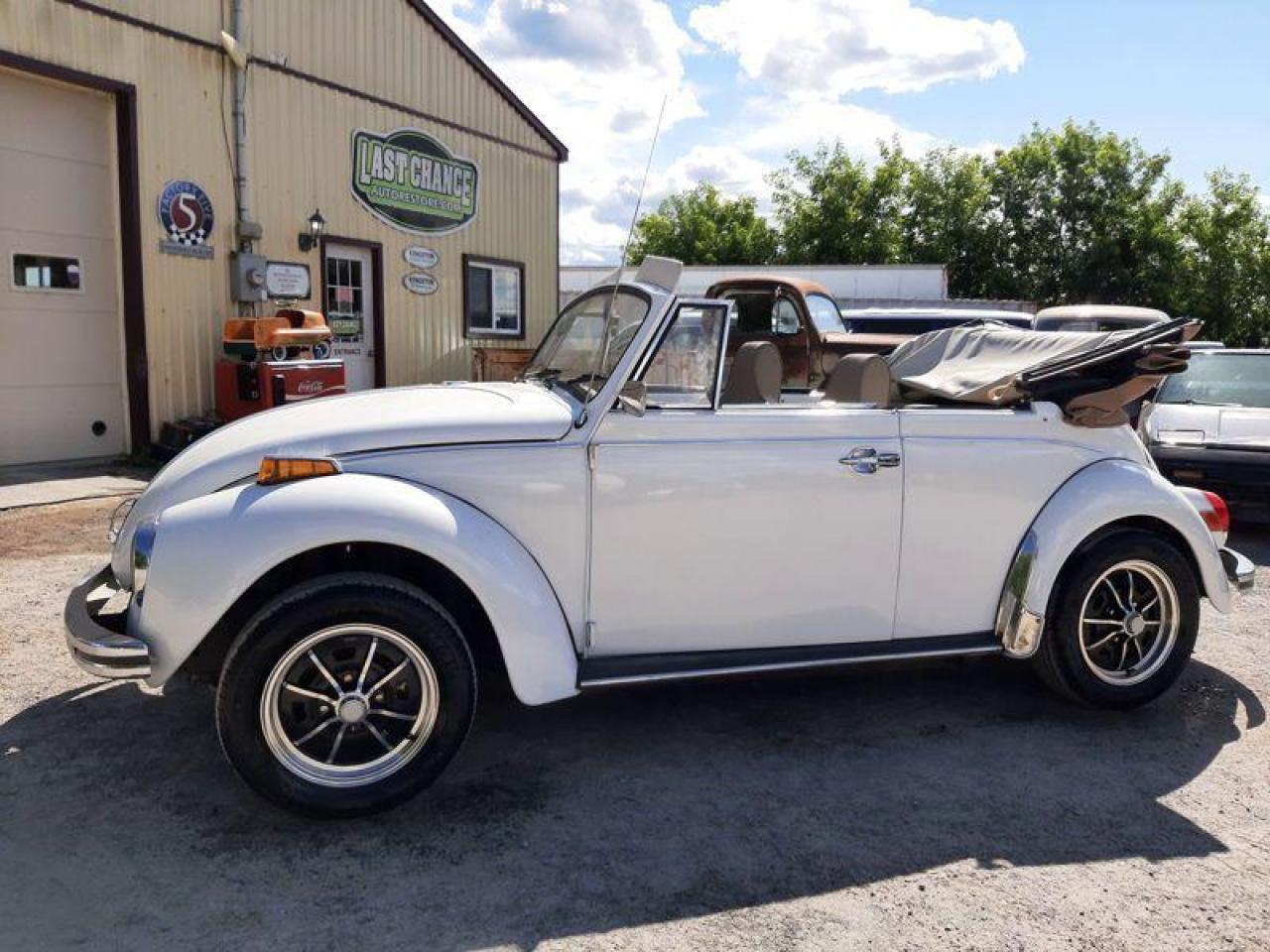 Used 1971 Volkswagen Beetle Cabriolet Super Beetle for sale in Yarker, ON