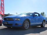 Used 2010 Ford Mustang V6 MANUAL / GLASS ROOF / ALLOYS for sale in Newmarket, ON