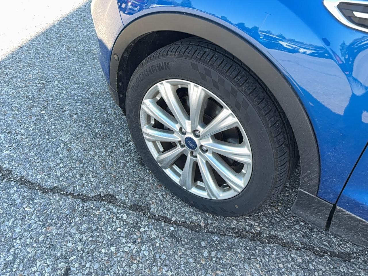 2017 Ford Escape LOCAL TRADE, TITANIUM, 2L, 301A PACKAGE, LOADED! Photo
