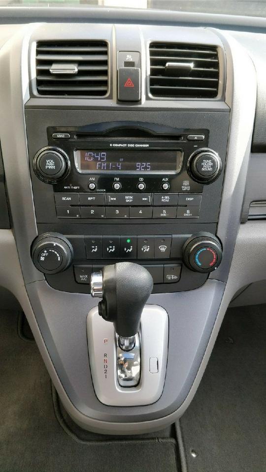 2008 Honda CR-V EX with Sunroof. No accidents! Photo