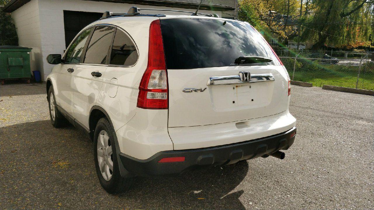 2008 Honda CR-V EX with Sunroof. No accidents! - Photo #5
