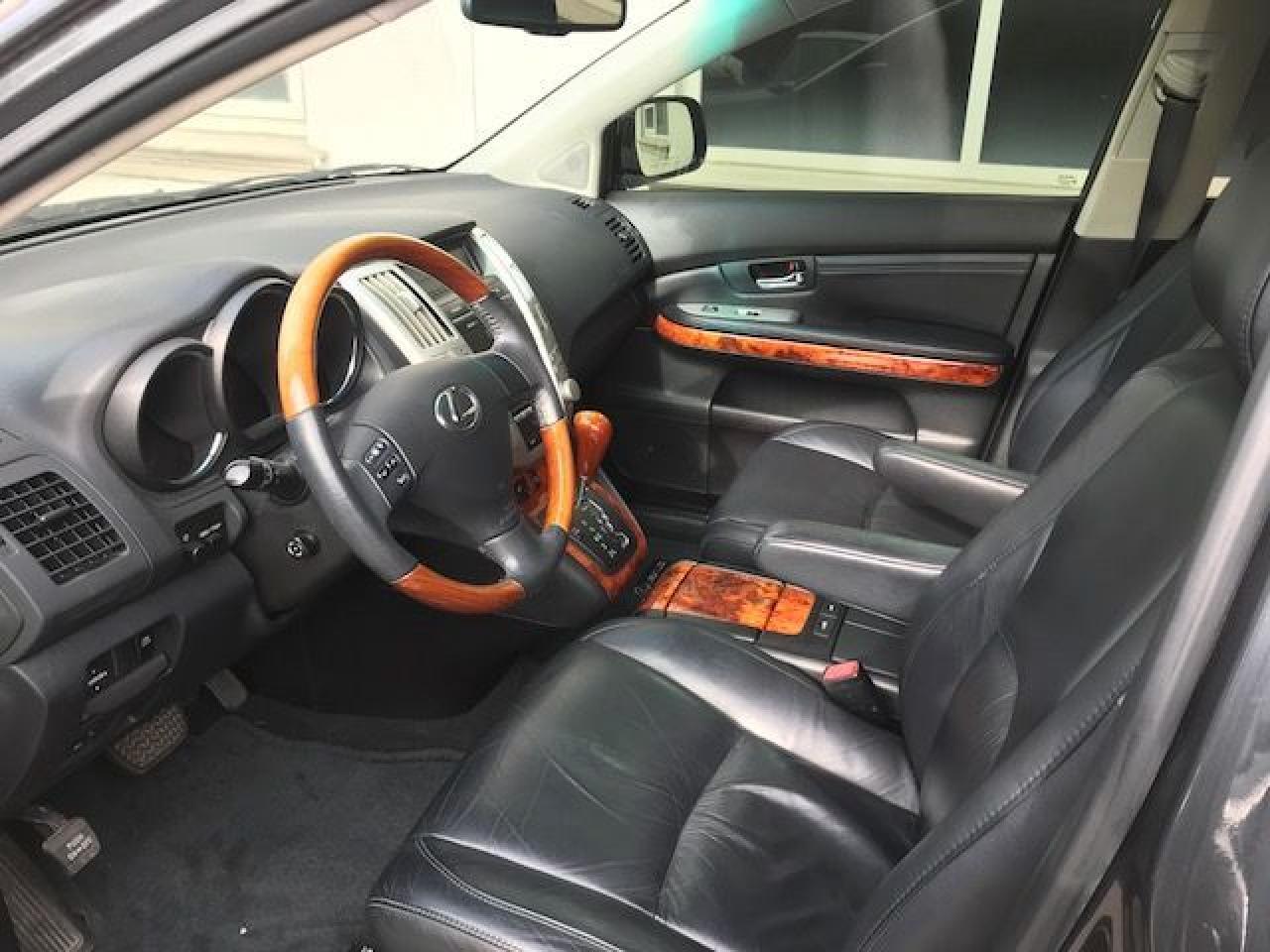 2007 Lexus RX 350 Leather • Heated Seats - Photo #10