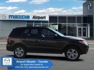 Used 2011 Hyundai Santa Fe Limited  - Sunroof -  Leather Seats for sale in Gander, NL