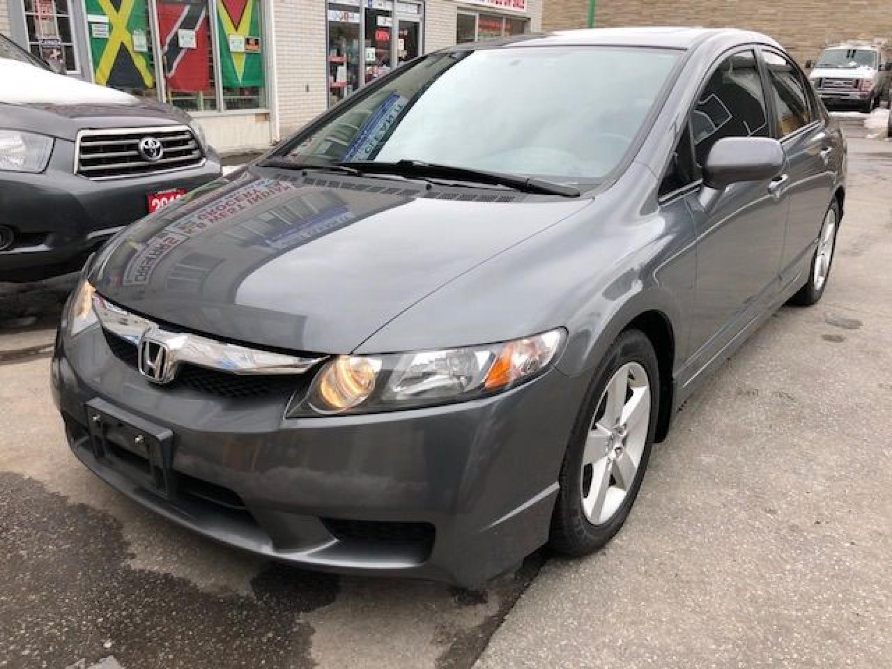 2011 Honda Civic SE • Low km • No Accidents
