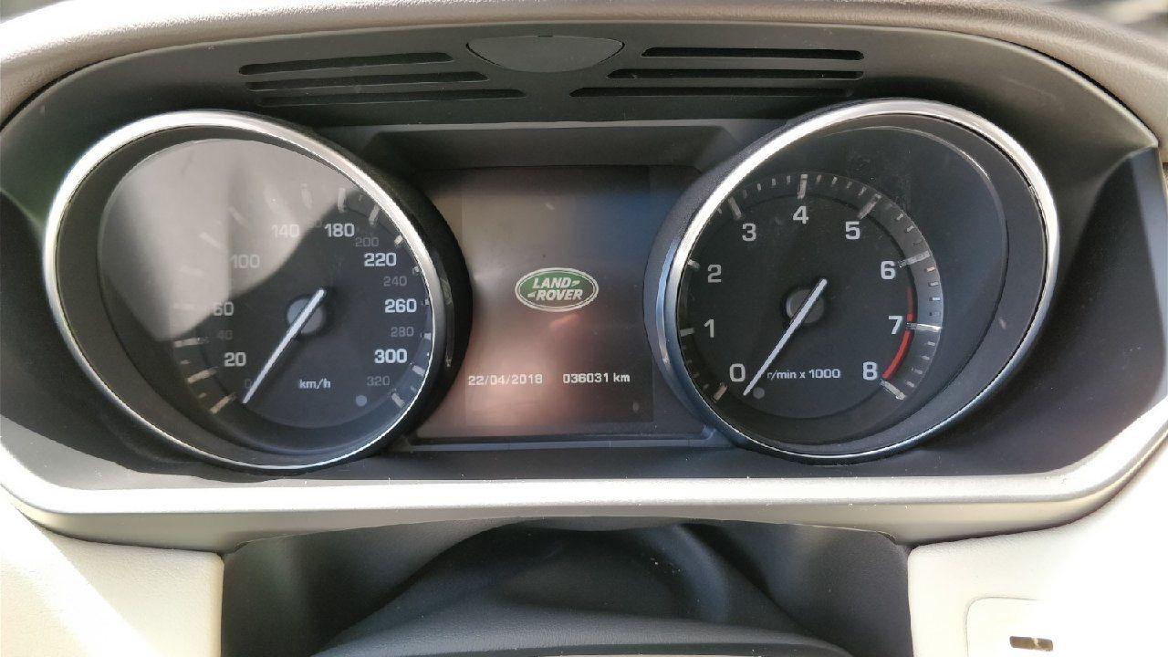 2015 Land Rover Range Rover Sport HSE • 7 Passenger • Low Km • No Accidents - Photo #13