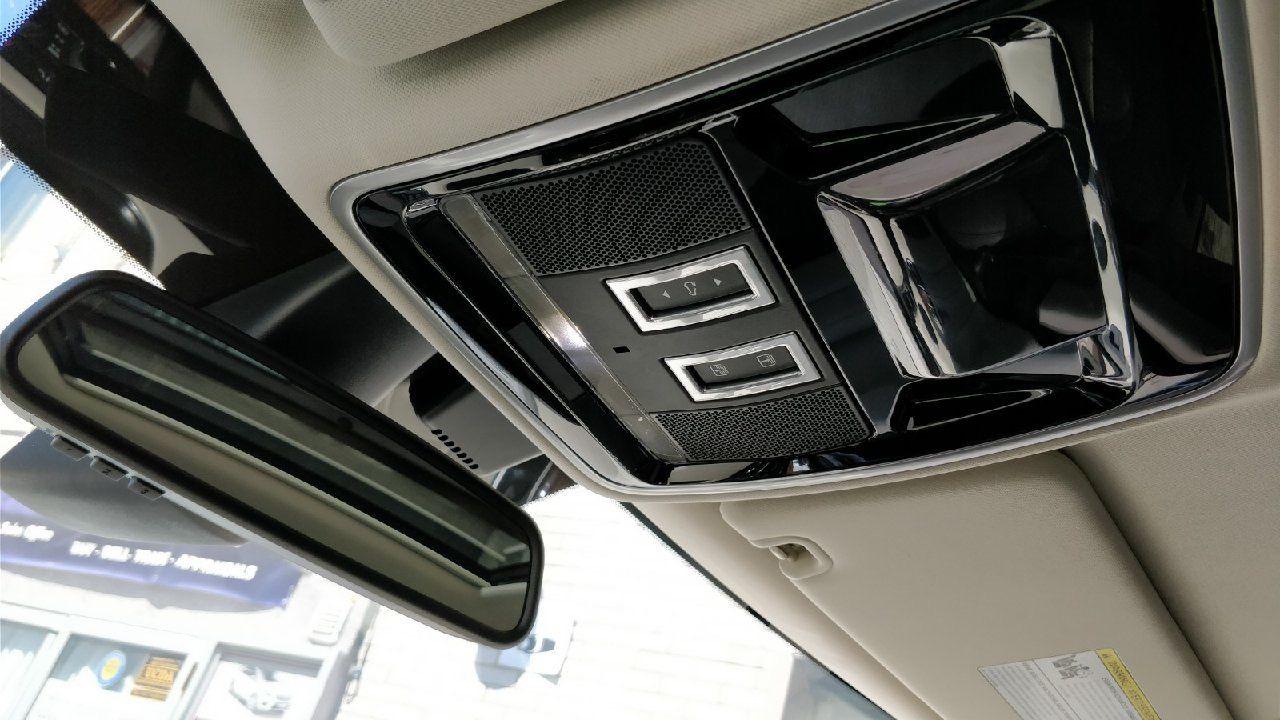 2015 Land Rover Range Rover Sport HSE • 7 Passenger • Low Km • No Accidents - Photo #14