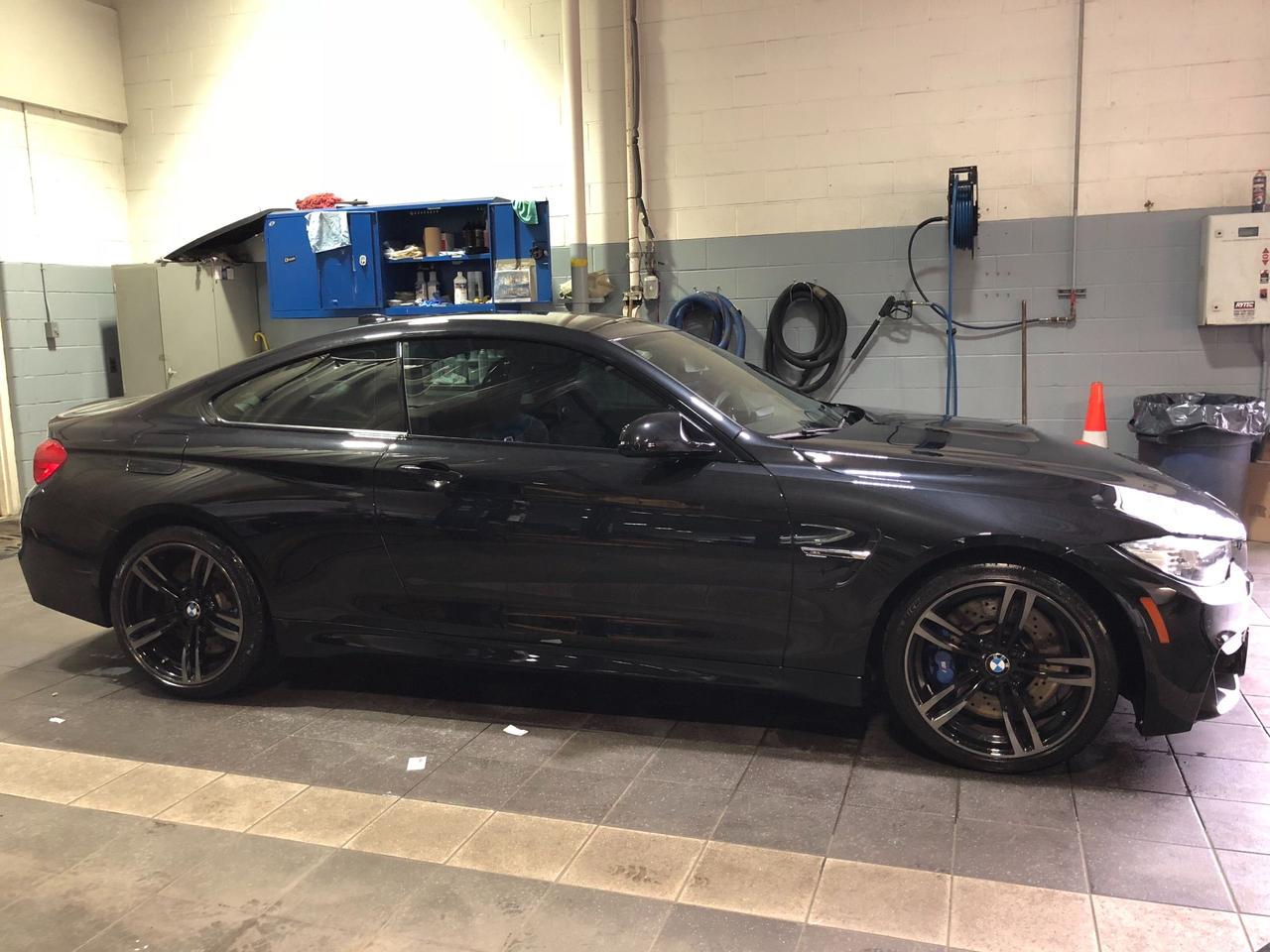 2015 BMW M4 Dual Clutch • Low Mileage! Photo