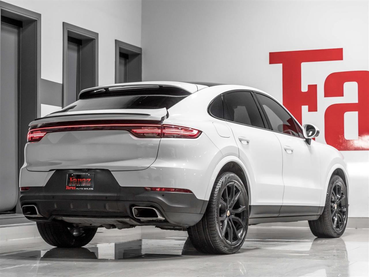 2020 Porsche Cayenne $499 BI WEEKLY $5000 DOWN |COUPE|PREMIUM PLUS|SPORT CHRONO|ADAPT CRUISE|360CAM|LOADED Photo